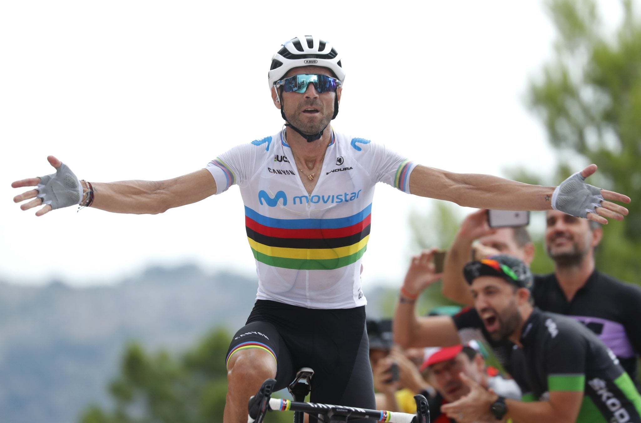 Alejandro Valverde: "Vienen muchas etapas por delante y espero hacer una buena labor en LaVuelta" Alejandro Valverde: "Vienen muchas etapas por delante y espero hacer una buena labor en LaVuelta"