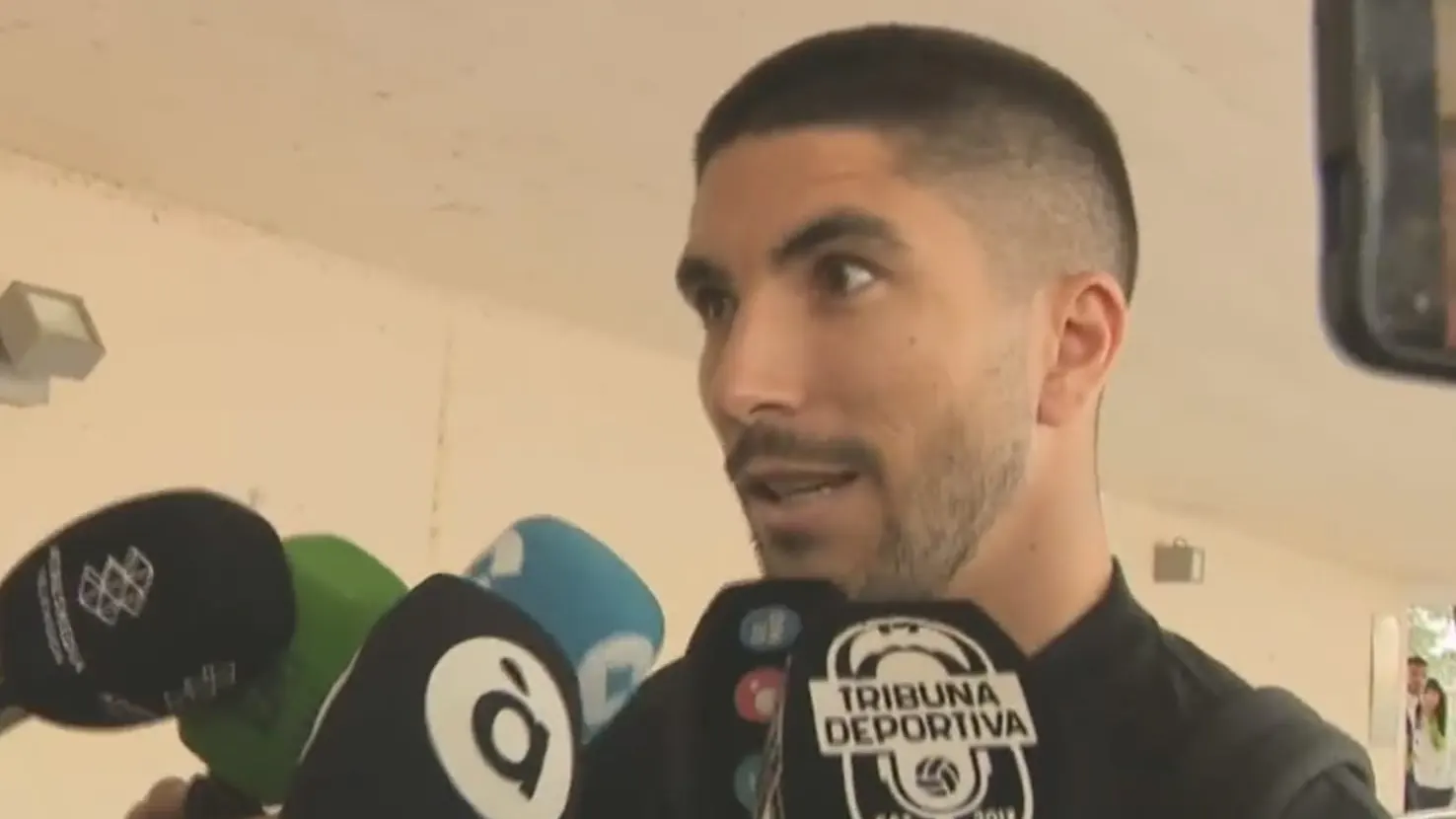 Carlos Soler en su despedida del Valencia Carlos Soler en su despedida del Valencia