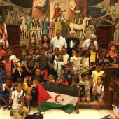 Recibimiento de los niños saharauis en la DPZ