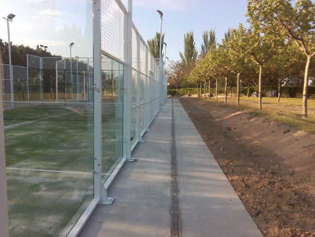 El PP allerta de pérdidas de agua en las piscinas en plena sequía El PP allerta de pérdidas de agua en las piscinas en plena sequía