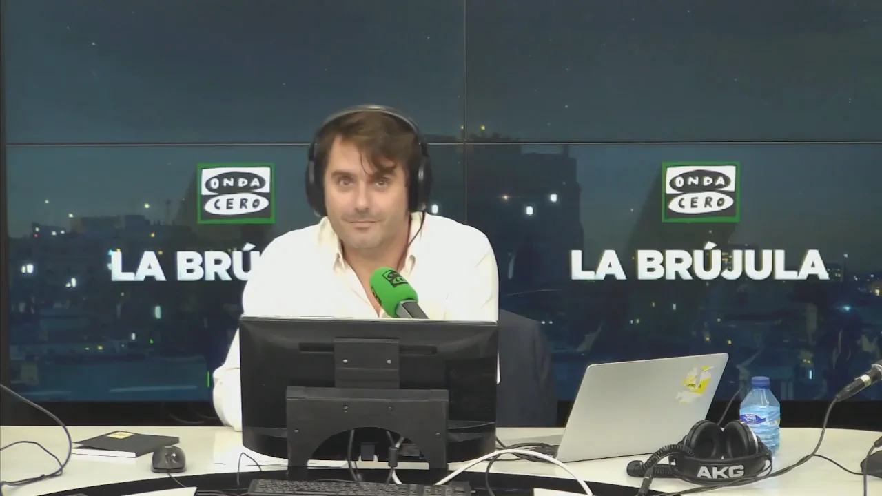 Así ha sido el arranque de Rafa Latorre en su estreno al frente de La brújula Así ha sido el arranque de Rafa Latorre en su estreno al frente de La brújula