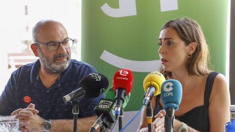 Esther D&iacute;ez y Felip S&aacute;nchez, concejales de Comprom&iacute;s en Elche.