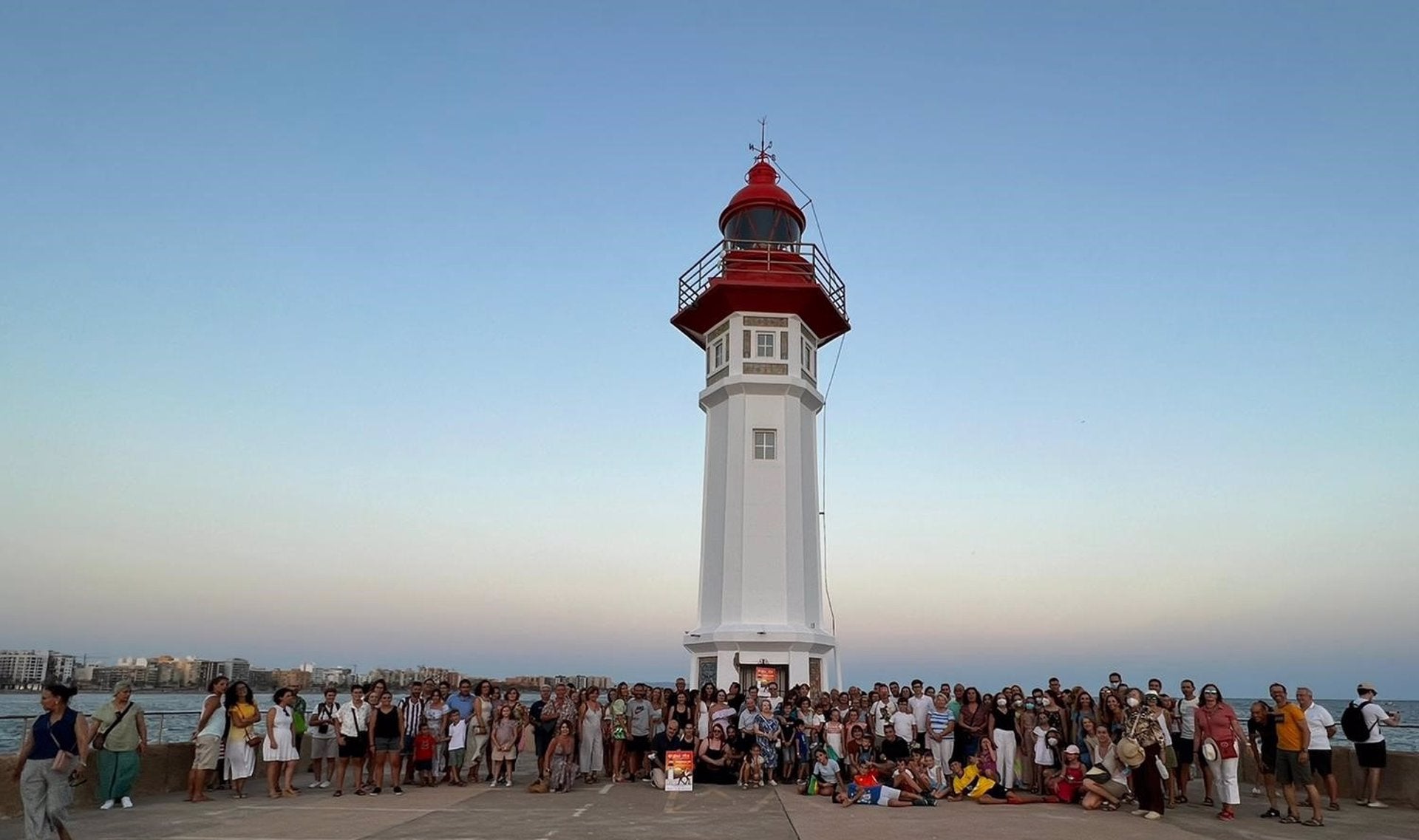 Este viernes se abre el plazo de inscripción para los dos últimos atardeceres desde el faro Este viernes se abre el plazo de inscripción para los dos últimos atardeceres desde el faro