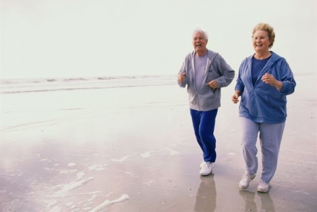 3 consejos para hacer ejercicio por la playa sin apenas riesgo de lesión 3 consejos para hacer ejercicio por la playa sin apenas riesgo de lesión