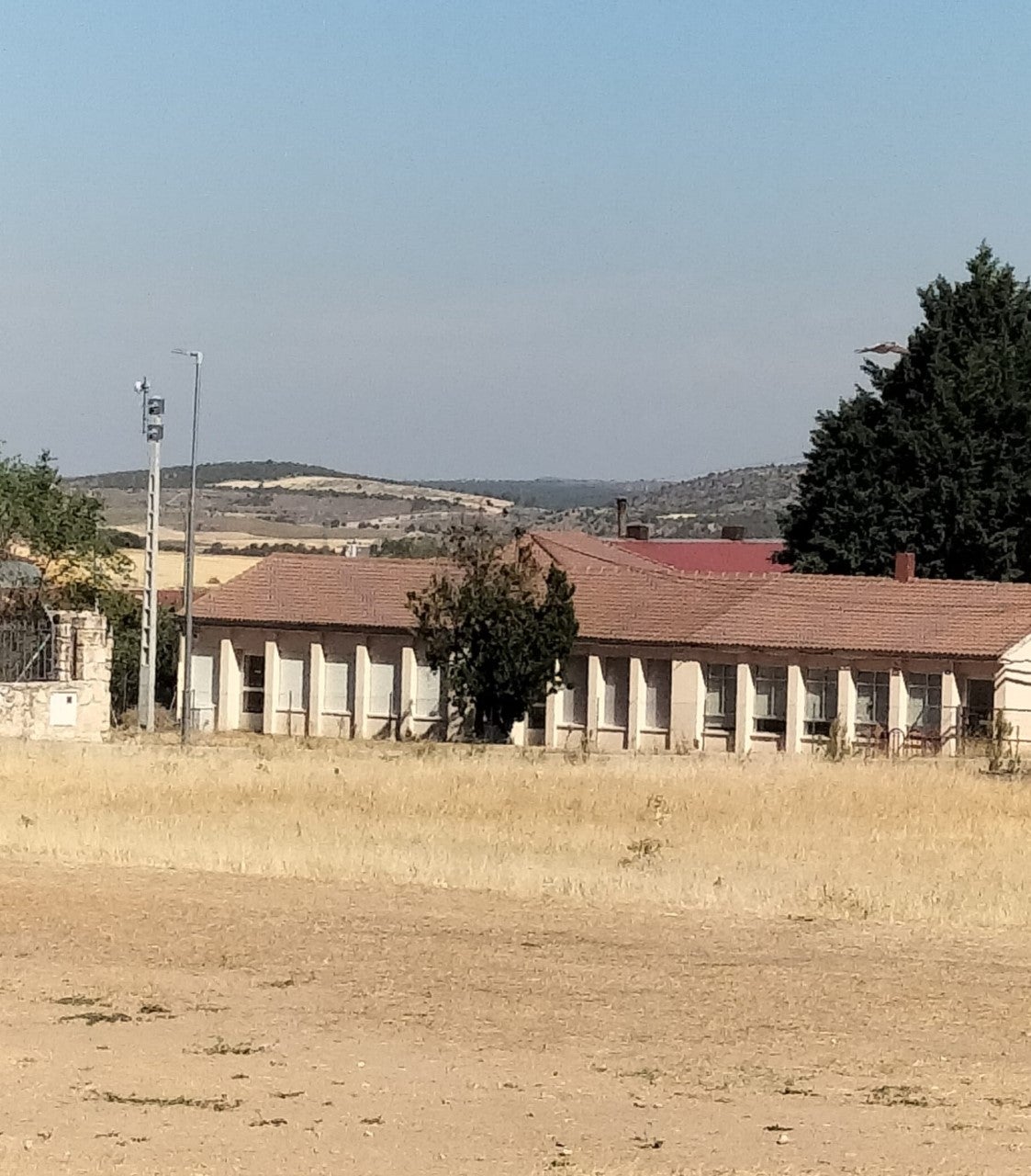 El Colegio de San Pedro permanecerá abierto tras empadronarse una nueva familia en el pueblo El Colegio de San Pedro permanecerá abierto tras empadronarse una nueva familia en el pueblo