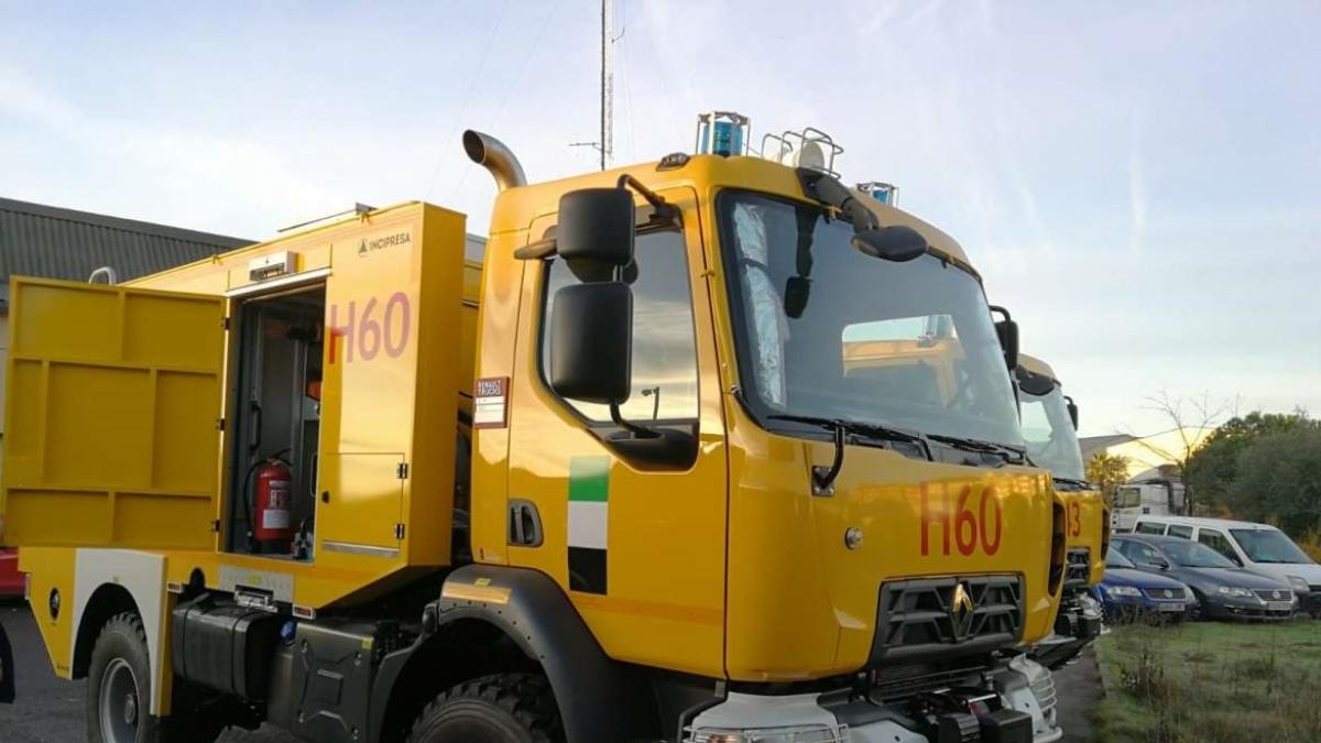 El Plan Infoex declara el nivel 1 de peligrosidad por un incendio en la carretera de Sevilla en Badajoz El Plan Infoex declara el nivel 1 de peligrosidad por un incendio en la carretera de Sevilla en Badajoz