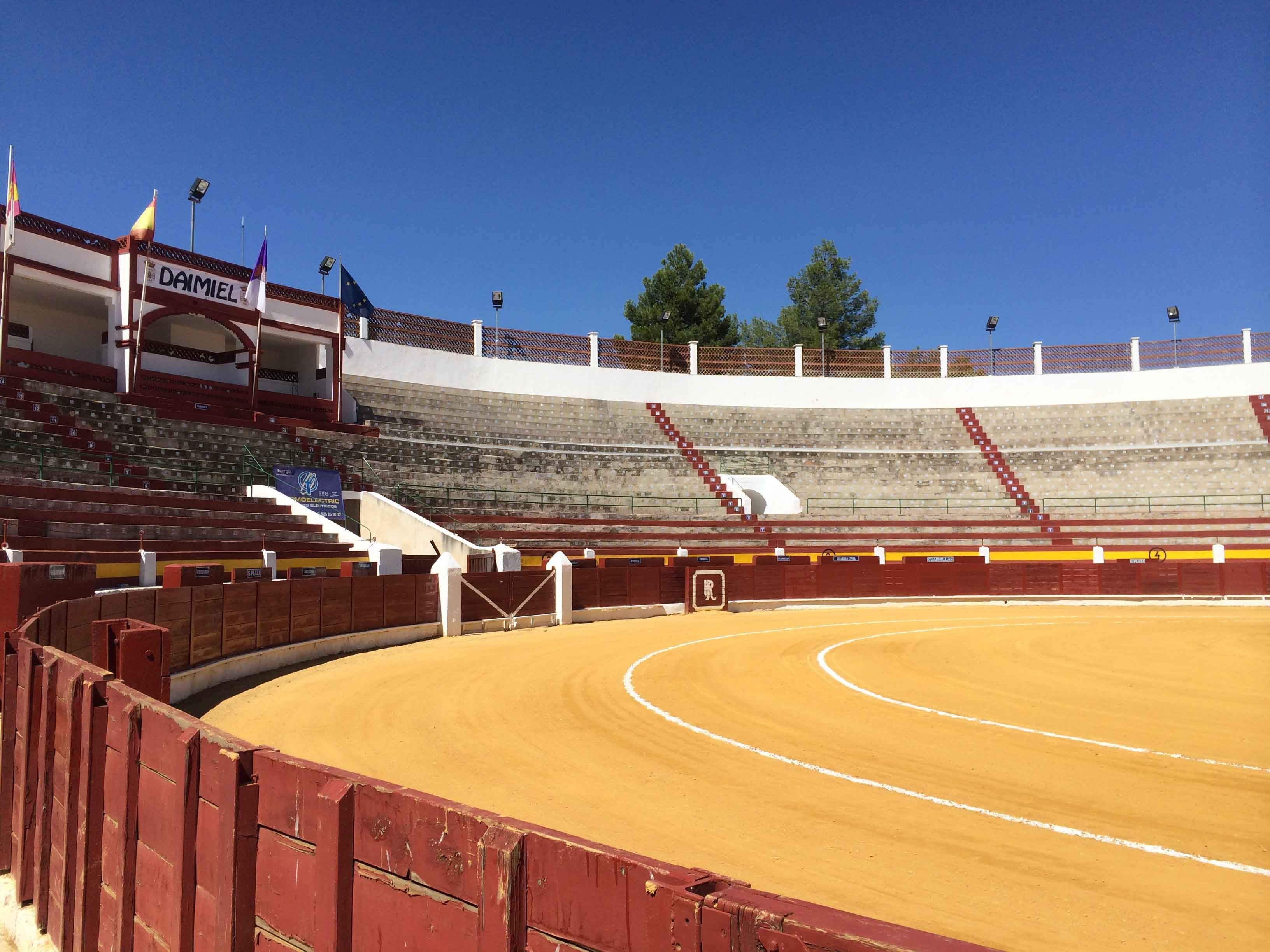 "Hasta la Bola" Espacio Taurino en Onda Cero "Hasta la Bola" Espacio Taurino en Onda Cero