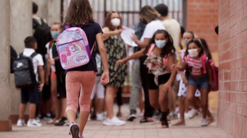 Sanidad elimina las restricciones covid en los comedores escolares