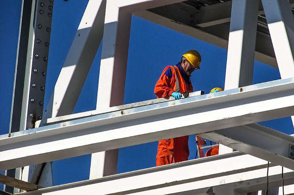 Ligera subida del paro en Ciudad Real aunque la vendimia provoca un descenso del desempleo en agricultura Ligera subida del paro en Ciudad Real aunque la vendimia provoca un descenso del desempleo en agricultura