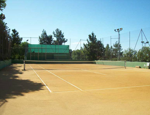 Enrique Ayala, campeón de España de tenis de más de 90 años Enrique Ayala, campeón de España de tenis de más de 90 años