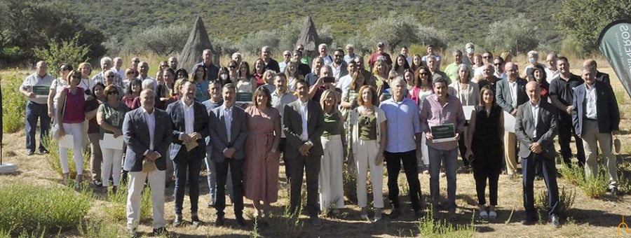 Nace la marca turística "Cabañeros, respira bosque mediterráneo" para dinamizar y potenciar la zona del Parque Nacional Nace la marca turística "Cabañeros, respira bosque mediterráneo" para dinamizar y potenciar la zona del Parque Nacional