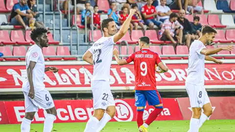 Kekojevic celebra un gol del Intercity en Los Pajaritos