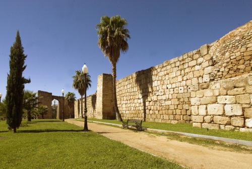 El Plan de Sostenibilidad Turística "Mérida Arqueológica, Natural e Inteligente" estará dotado con 4 millones de euros El Plan de Sostenibilidad Turística "Mérida Arqueológica, Natural e Inteligente" estará dotado con 4 millones de euros