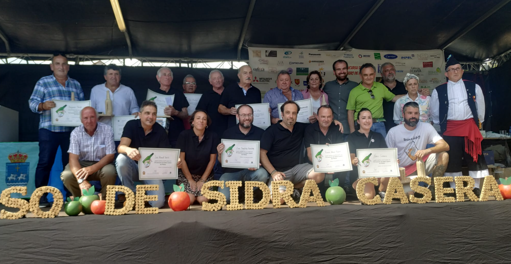 "El concurso de Sidra Casera de Piloña triunfó en su regreso tras la pandemia" "El concurso de Sidra Casera de Piloña triunfó en su regreso tras la pandemia"
