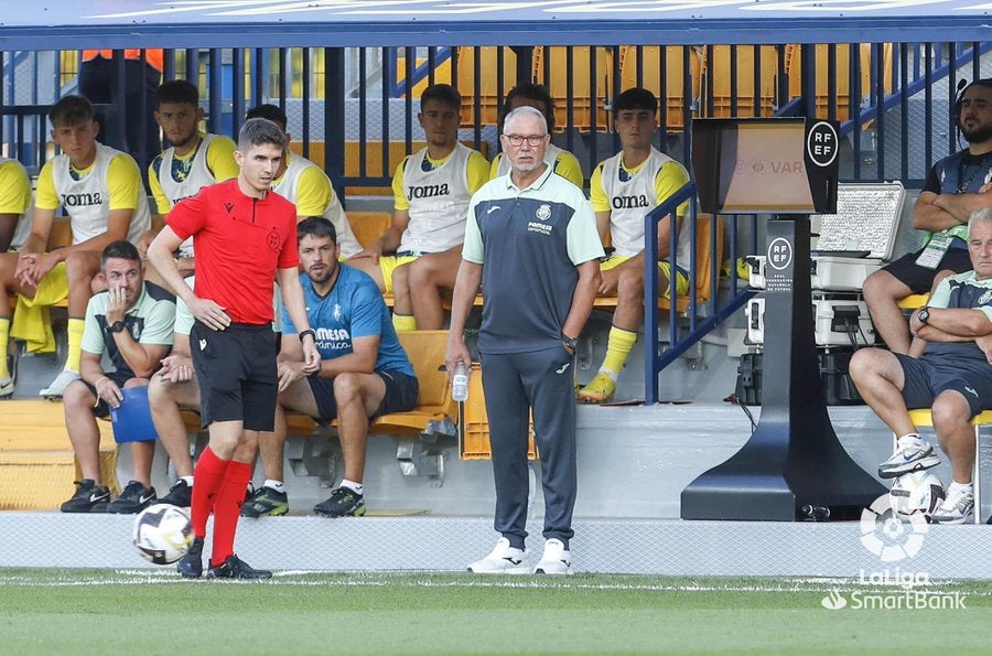 Álvarez aprueba los debuts de Fall y Ojeda Álvarez aprueba los debuts de Fall y Ojeda