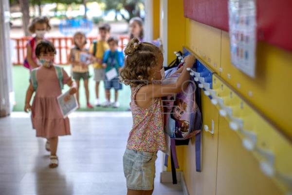Calendario escolar del curso 2022/2023 en la Comunitat Valenciana: cuándo comienza, vacaciones de Navidad y Semana Santa Calendario escolar del curso 2022/2023 en la Comunitat Valenciana: cuándo comienza, vacaciones de Navidad y Semana Santa