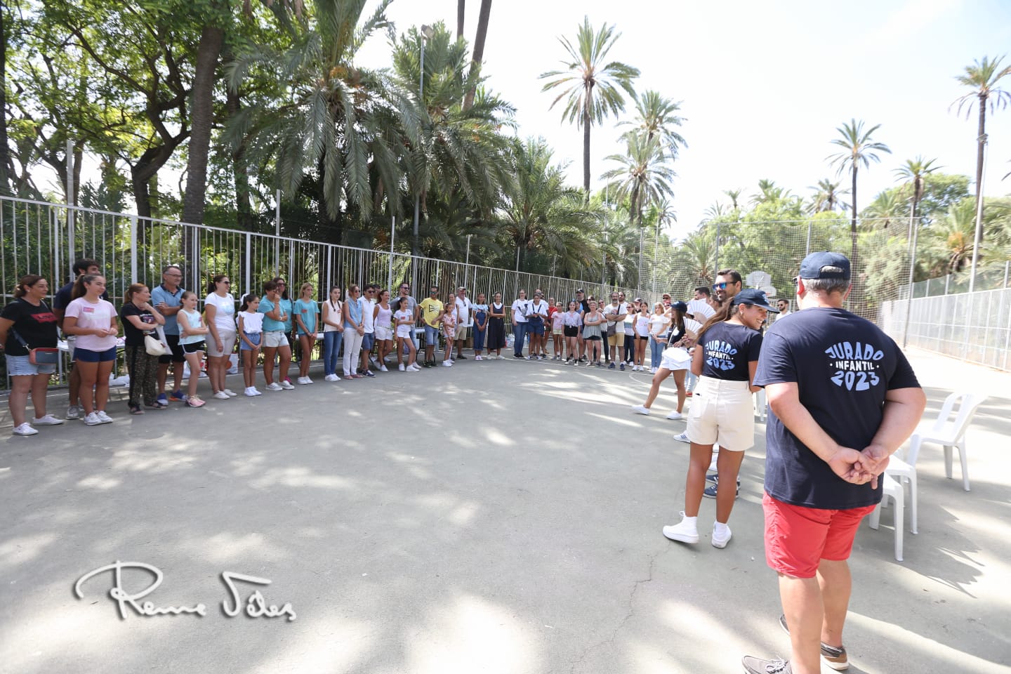 Las candidatas infantiles inician su camino hacia la elección de la bellesa del foc de Alicante con una gincana Las candidatas infantiles inician su camino hacia la elección de la bellesa del foc de Alicante con una gincana