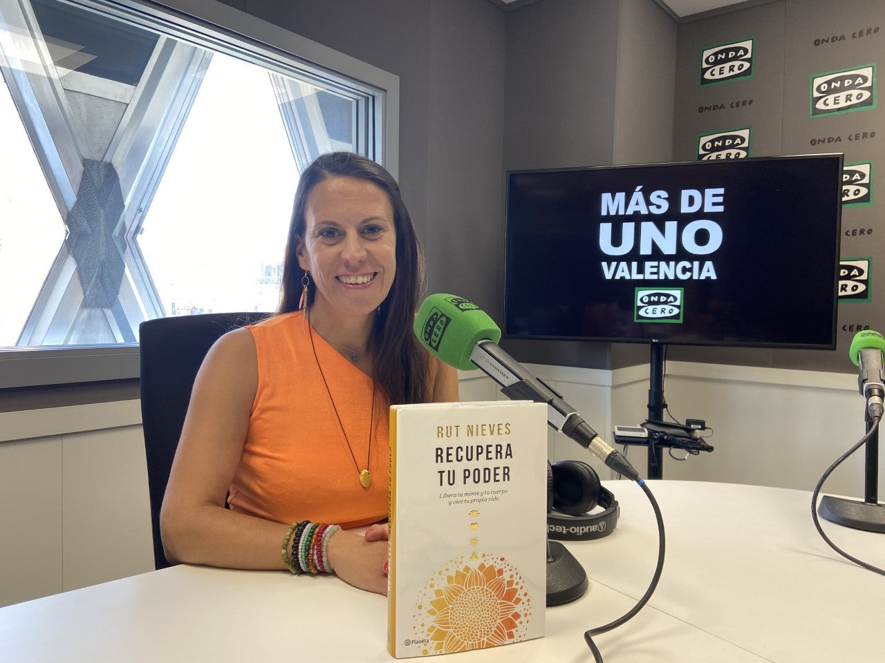 Regresa Rut Nieves con su nuevo y esperado libro 'Recupera tu poder ' Regresa Rut Nieves con su nuevo y esperado libro 'Recupera tu poder '