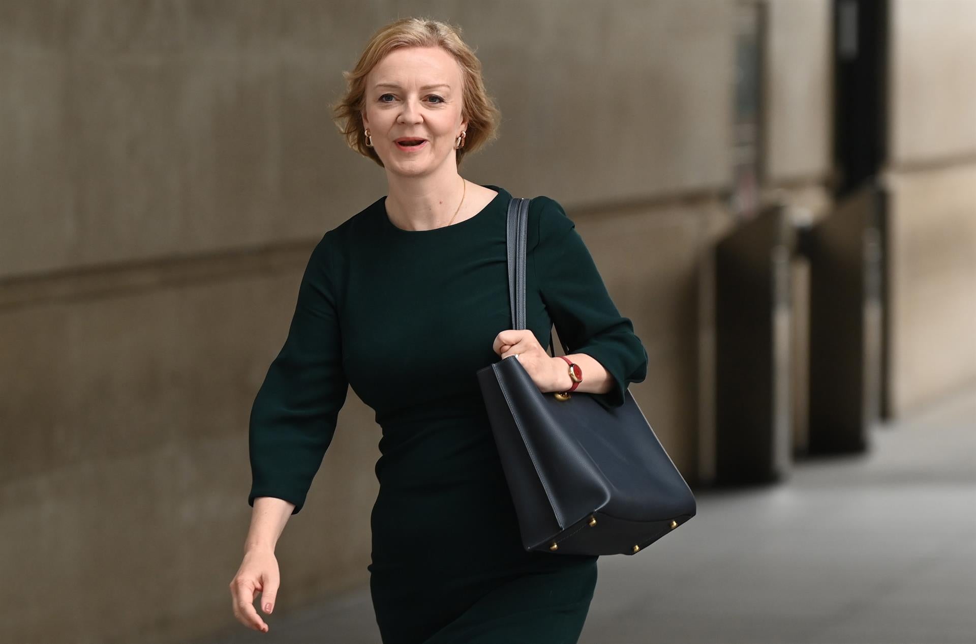 Liz Truss se impone en las primarias 'tories' y será la nueva primera ministra de Reino Unido Liz Truss se impone en las primarias 'tories' y será la nueva primera ministra de Reino Unido