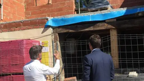 El alcalde y el consejero de Industria visitaron las obras El alcalde y el consejero de Industria visitaron las obras