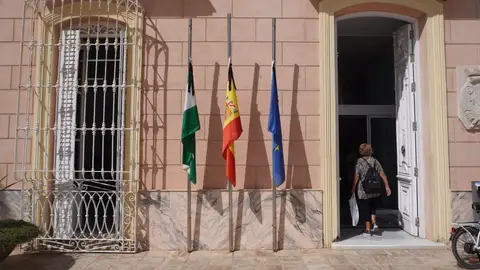  Duelo y banderas a media asta en Carboneras por la muerte del niño de cinco años