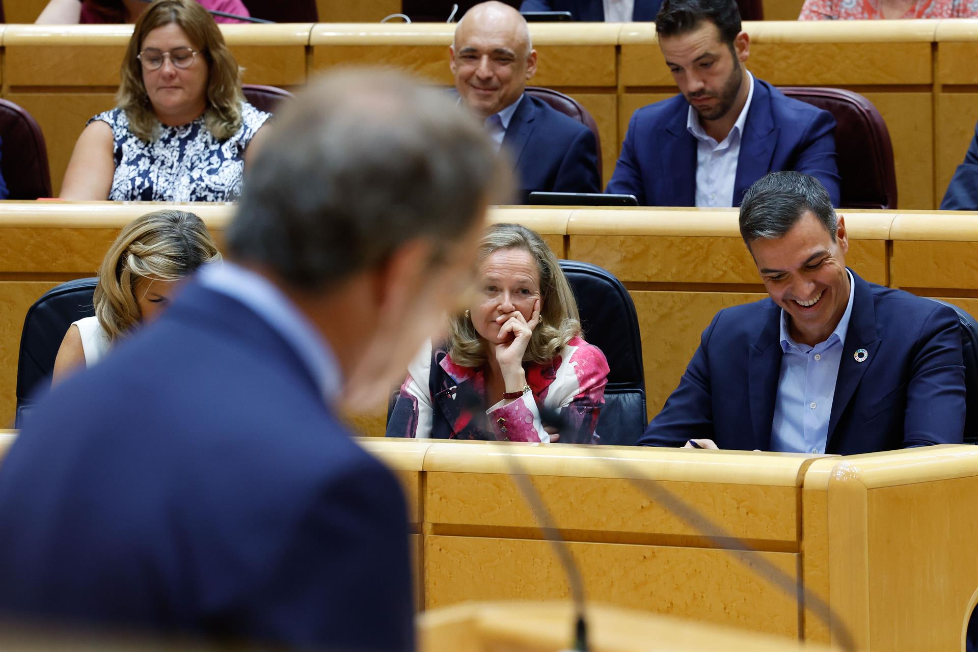 Tenso debate entre Pedro Sánchez y Feijóo en el Senado: "Es insolvencia o mala fe" Tenso debate entre Pedro Sánchez y Feijóo en el Senado: "Es insolvencia o mala fe"
