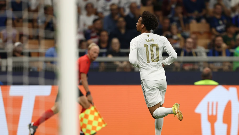 Sané celebra un gol al Inter