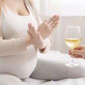 Salud refuerza la prevención del trastorno del espectro alcohólico fetal con una campaña dirigida a embarazadas
