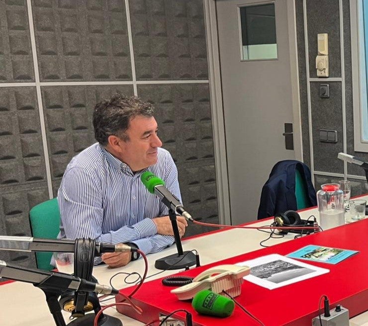 O Conselleiro de Educación, Román Rodríguez, abordou diferentes reivindicacións das ANPAS da Coruña e a sua comarca O Conselleiro de Educación, Román Rodríguez, abordou diferentes reivindicacións das ANPAS da Coruña e a sua comarca
