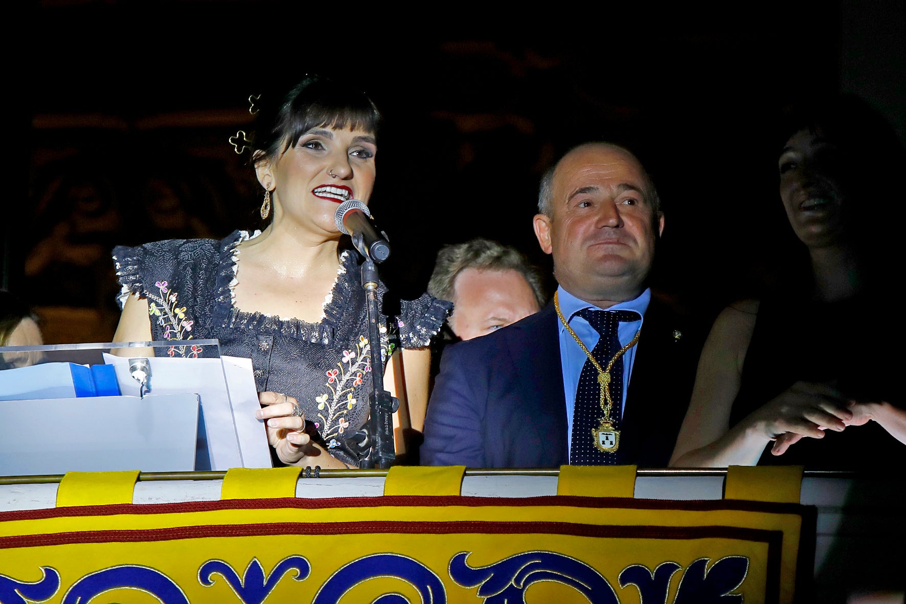 Rozalén no se olvida ni de su tierra ni de sus raíces durante el pregón de la Feria de Albacete 2022 Rozalén no se olvida ni de su tierra ni de sus raíces durante el pregón de la Feria de Albacete 2022