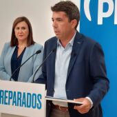 El presidente del PPCV, Carlos Mazón, y la síndica del PPCV en Les Corts, María José Catalá.