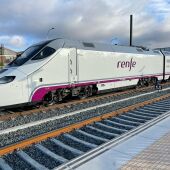 El tren Alvia Badajoz-Madrid de las 7.25 horas ha registrado una avería mecánica provocando un retraso de 1 hora 30 minutos