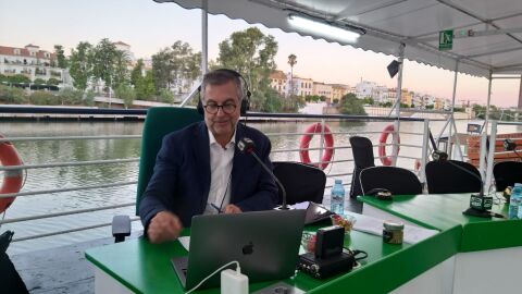 Carlos Alsina en Sevilla durante el monólogo Carlos Alsina en Sevilla durante el monólogo