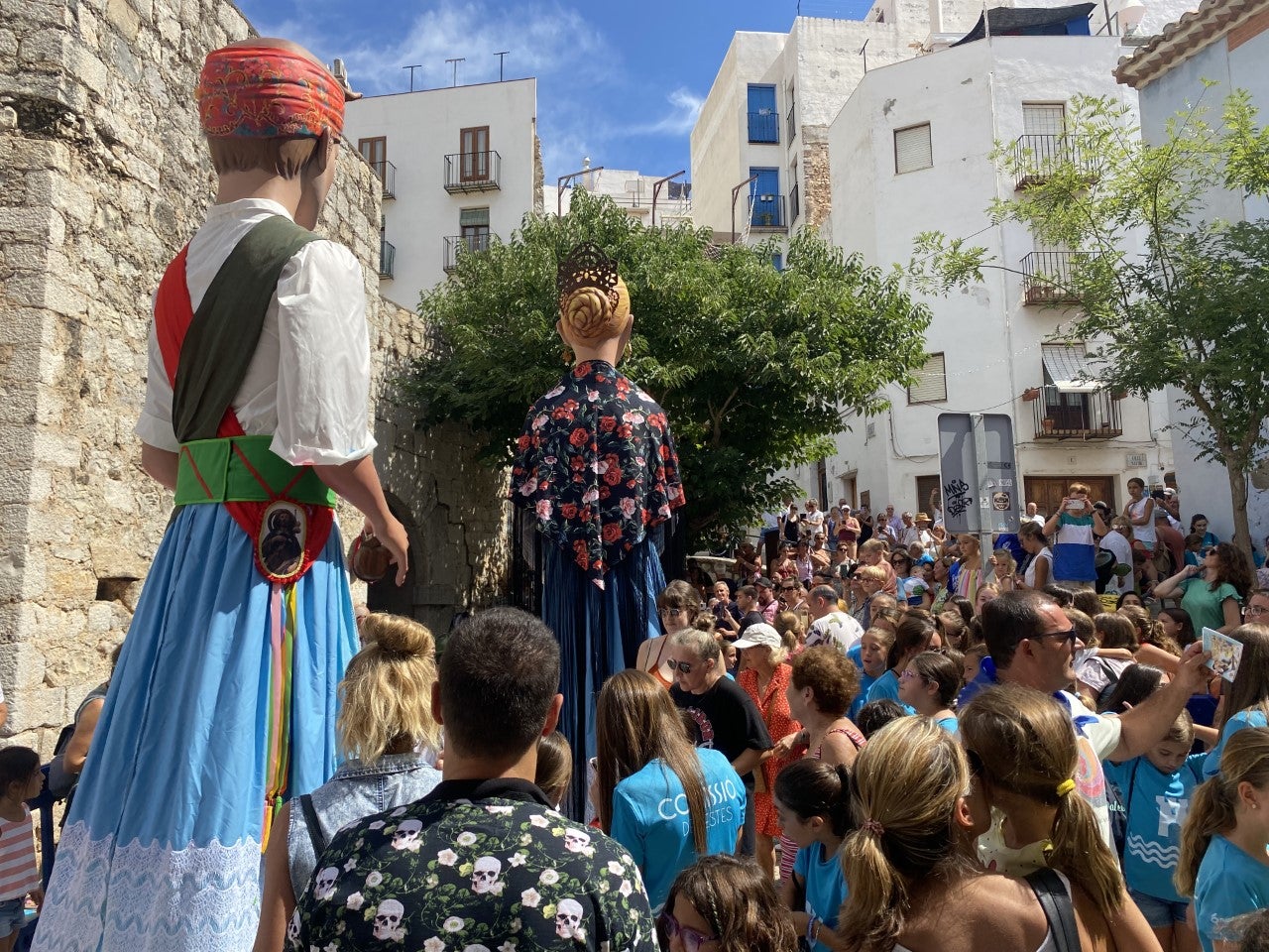 Peñíscola inaugura sus fiestas patronales con el tradicional `chupinazo´ en el balcón del ayuntamiento Peñíscola inaugura sus fiestas patronales con el tradicional `chupinazo´ en el balcón del ayuntamiento
