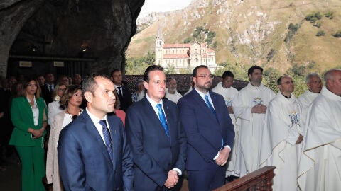 Acto institucional en Covadonga