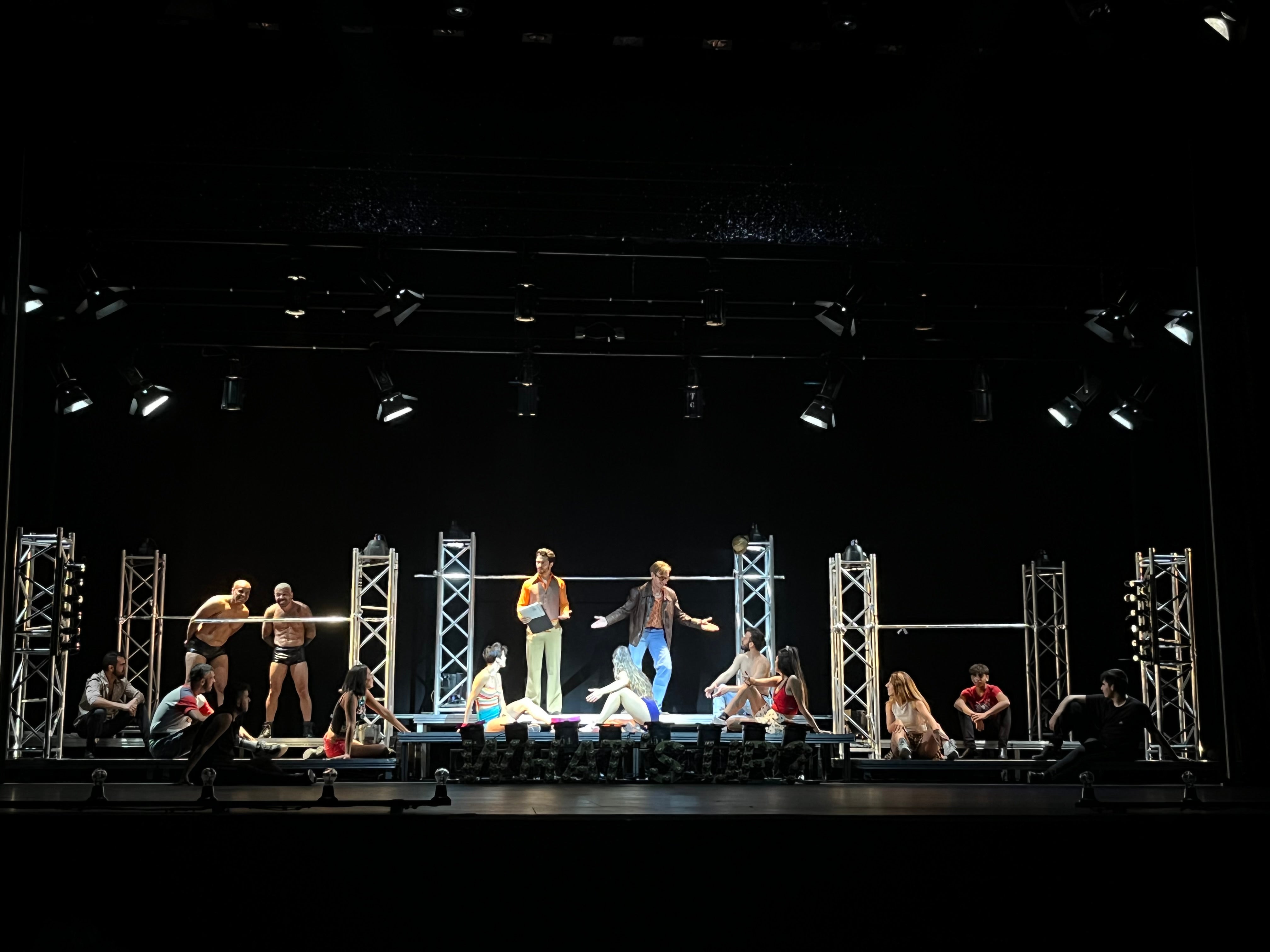 Los espectáculos de variedades y el Teatro Chino de Manolita Chen, llegan al Teatro Circo con "What's Up!" Los espectáculos de variedades y el Teatro Chino de Manolita Chen, llegan al Teatro Circo con "What's Up!"