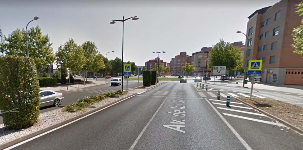Herido el conductor de una moto tras una colisión con un furgón en Ciudad Real Herido el conductor de una moto tras una colisión con un furgón en Ciudad Real
