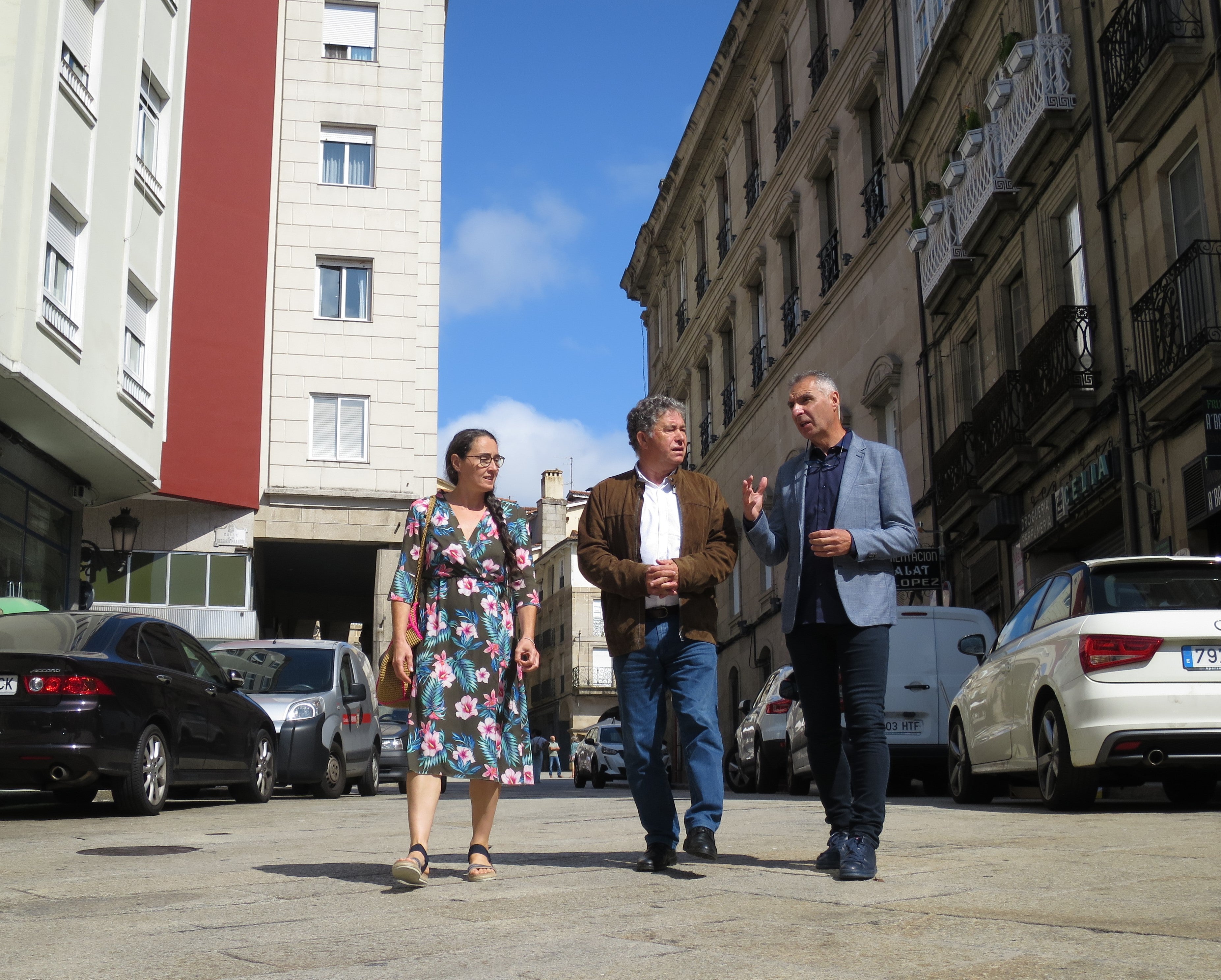 Fernández Lores: “Vexo en Luís Seara para liderar un proxecto transformador” Fernández Lores: “Vexo en Luís Seara para liderar un proxecto transformador”