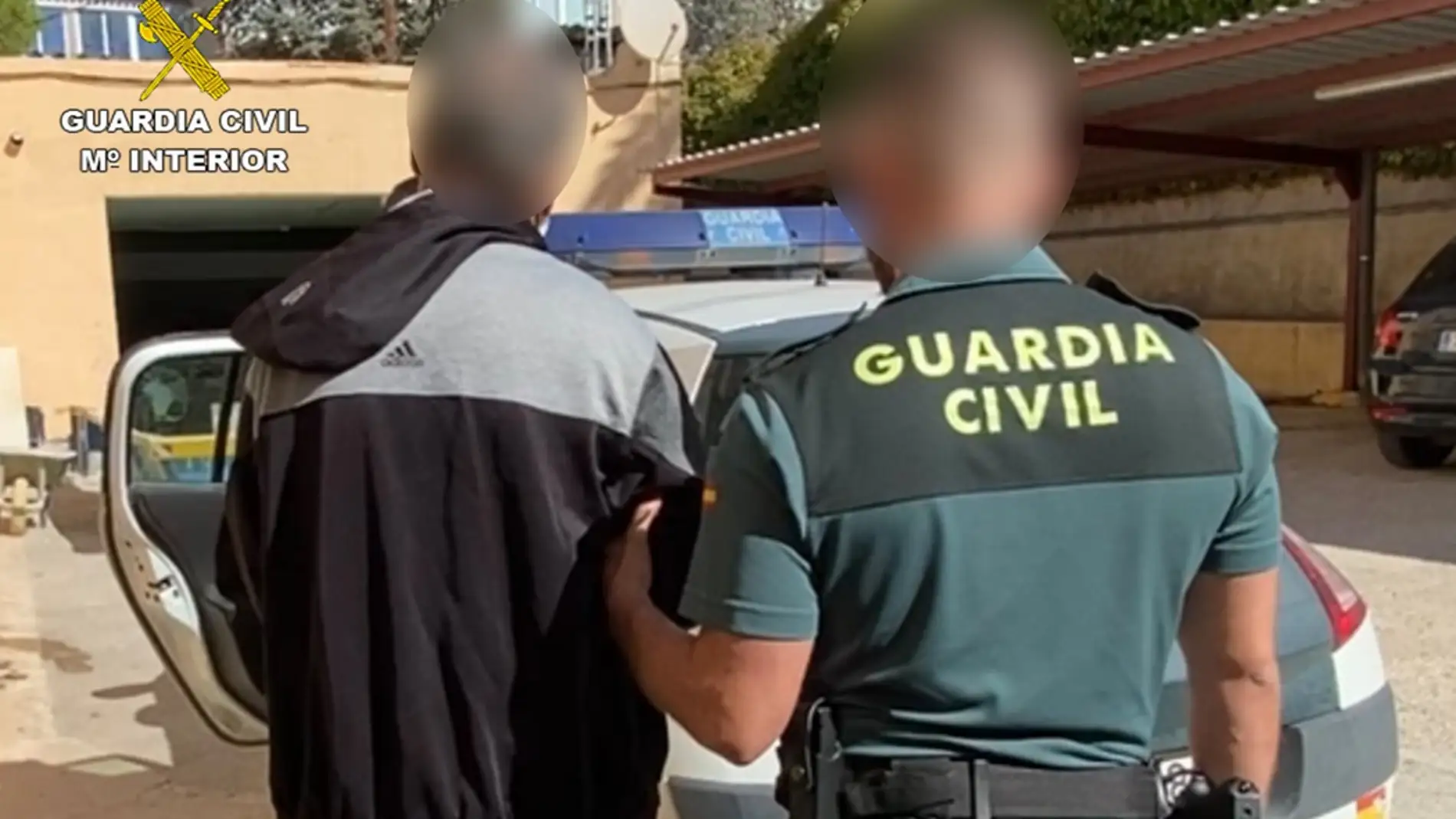 Un guardia civil fuera de servicio detiene en Cieza a su vecino por violencia de género