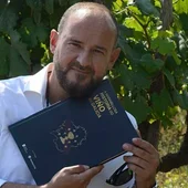 Luis Cougil Luis Cougil