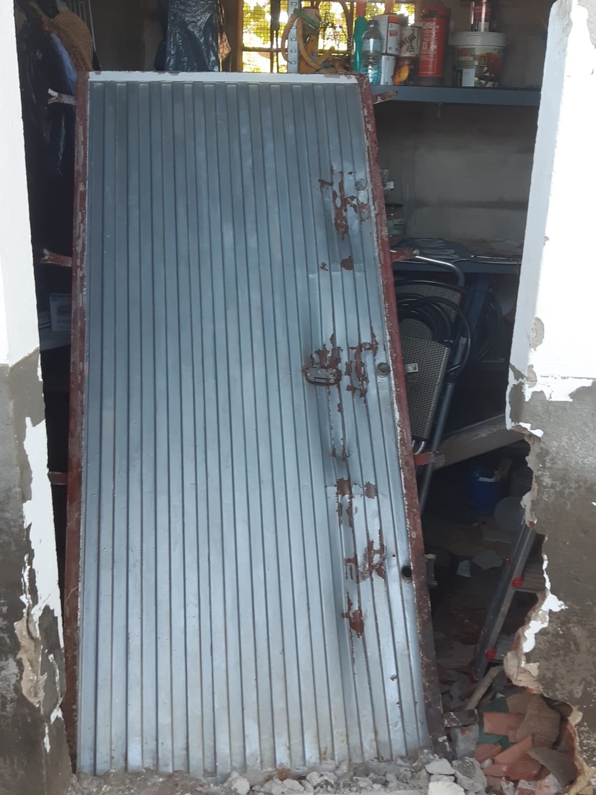 Los ladrones del campo roban hasta productos fitosanitarios por el elevado precio que alcanzan Los ladrones del campo roban hasta productos fitosanitarios por el elevado precio que alcanzan