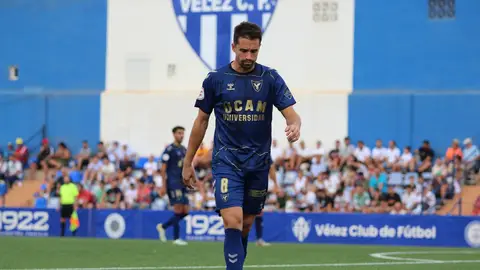 Sergio Cortés, jugador del UCAM Murcia, en Vélez Sergio Cortés, jugador del UCAM Murcia, en Vélez