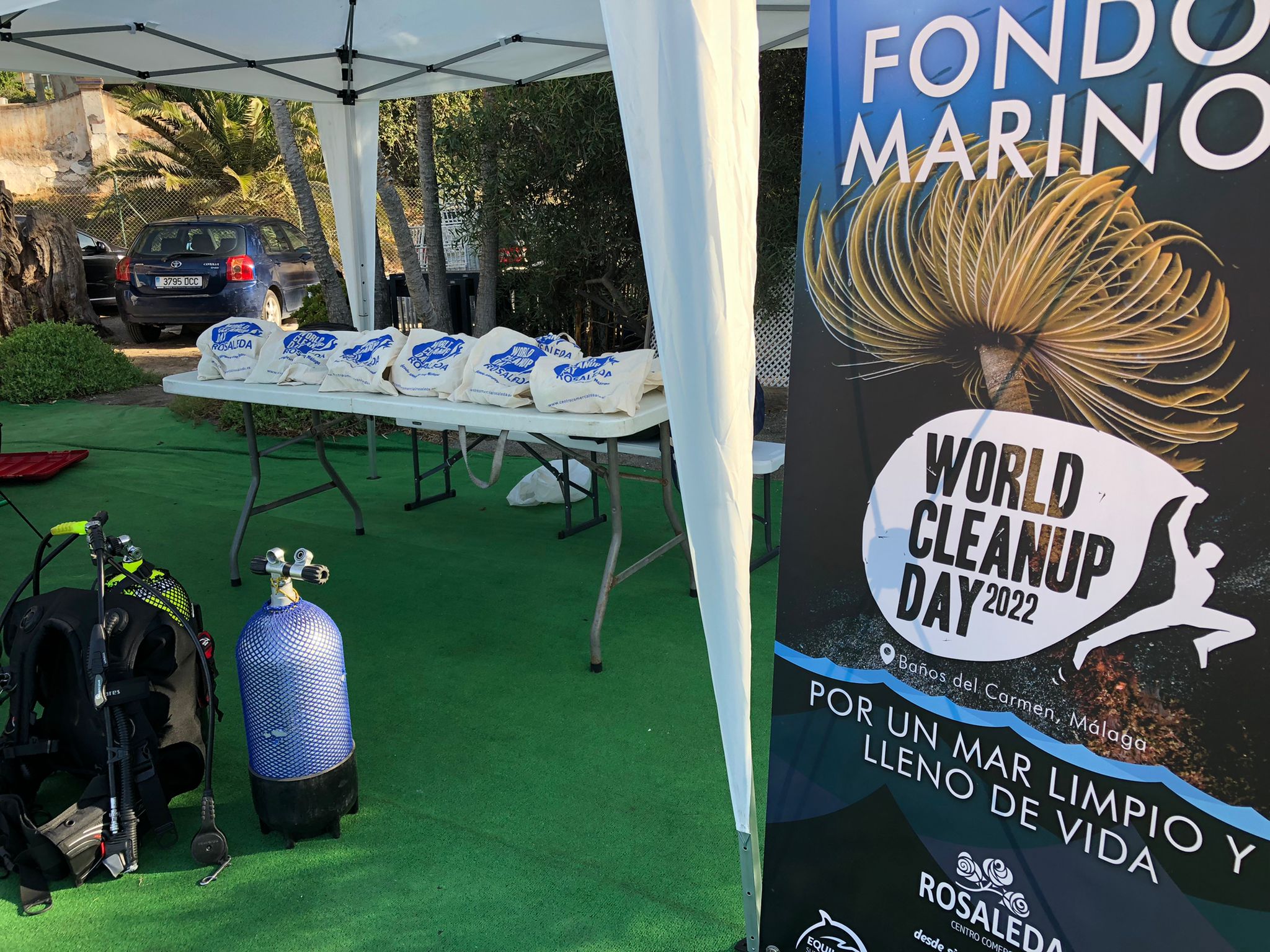 El Centro Comercial Rosaleda celebra una jornada de limpieza de fondos marinos con motivo del World Cleanup Day El Centro Comercial Rosaleda celebra una jornada de limpieza de fondos marinos con motivo del World Cleanup Day