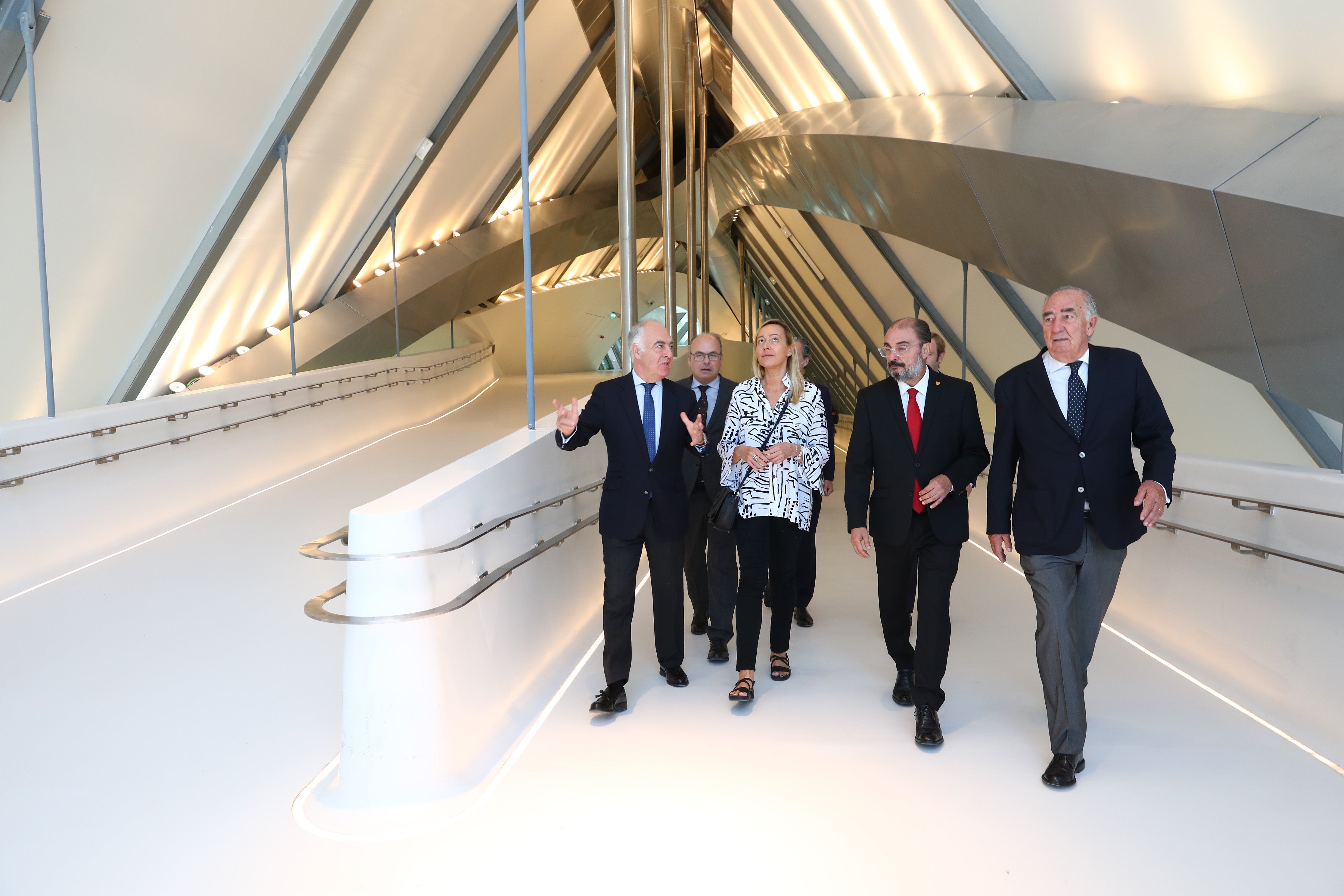 Ibercaja inicia la instalación museística de Mobility City con 4 millones de euros Ibercaja inicia la instalación museística de Mobility City con 4 millones de euros