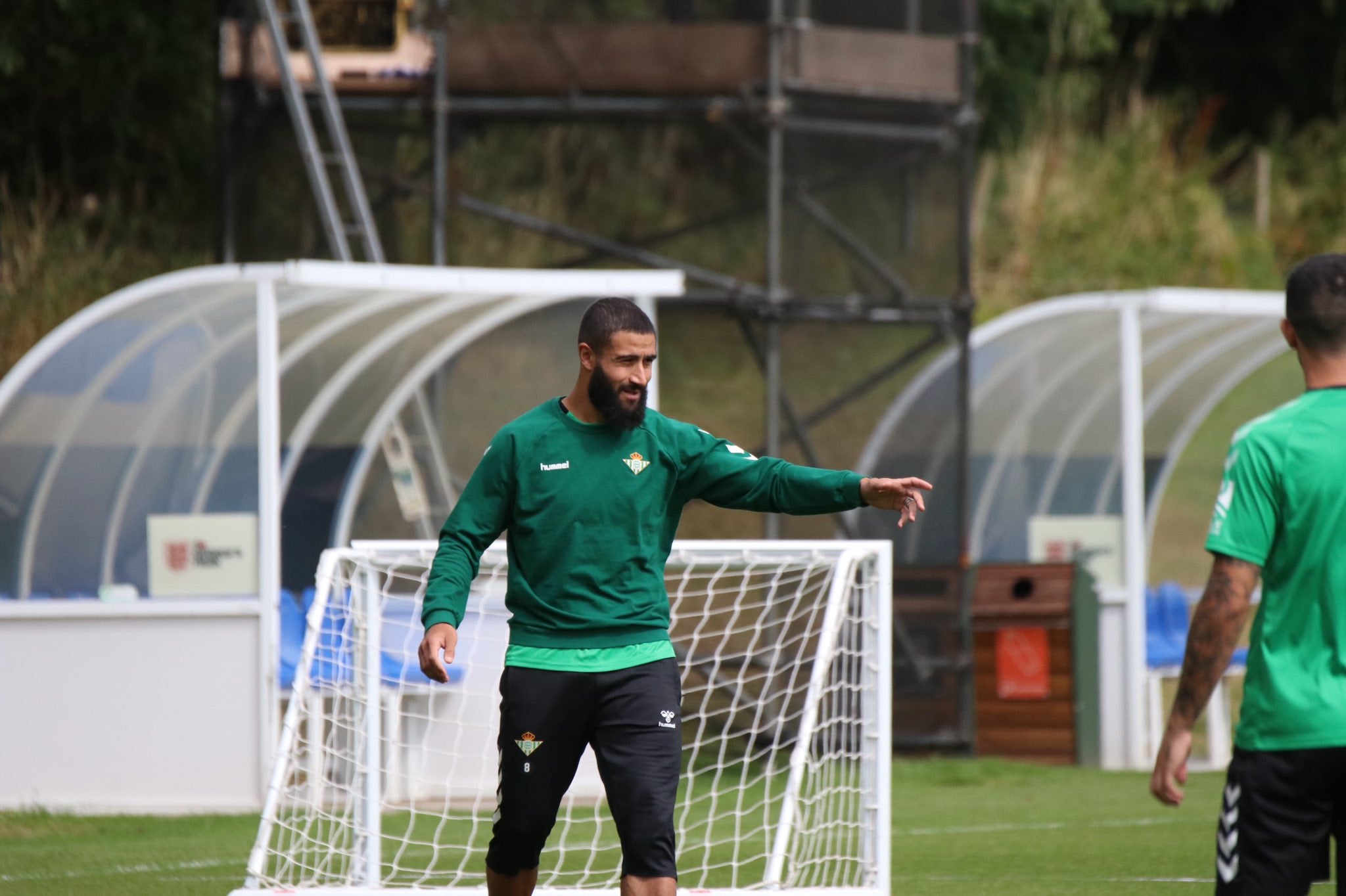 Cuenta atrás para el retorno de Fekir Cuenta atrás para el retorno de Fekir