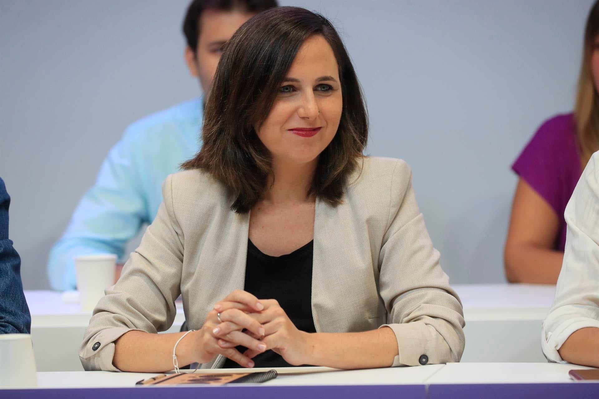 Ione Belarra: "Las grandes fortunas han pasado por dos crisis económicas sin arrimar el hombro" Ione Belarra: "Las grandes fortunas han pasado por dos crisis económicas sin arrimar el hombro"