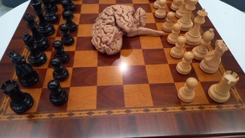 La pr&aacute;ctica del ajedrez previene el deterioro cognitivo