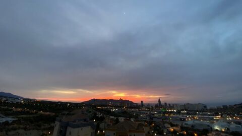 benidorm marina baixa amanecer lejos