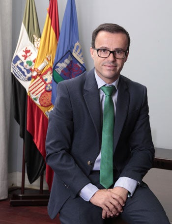 Gallardo optará a su sexta y última legislatura al frente del ayuntamiento de Villanueva de la Serena Gallardo optará a su sexta y última legislatura al frente del ayuntamiento de Villanueva de la Serena