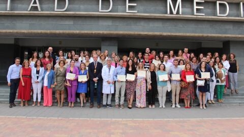 &ldquo;Graduadas&rdquo; 25 enfermeras formadas como especialistas 